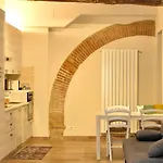 La Casa Della Campana 公寓 *